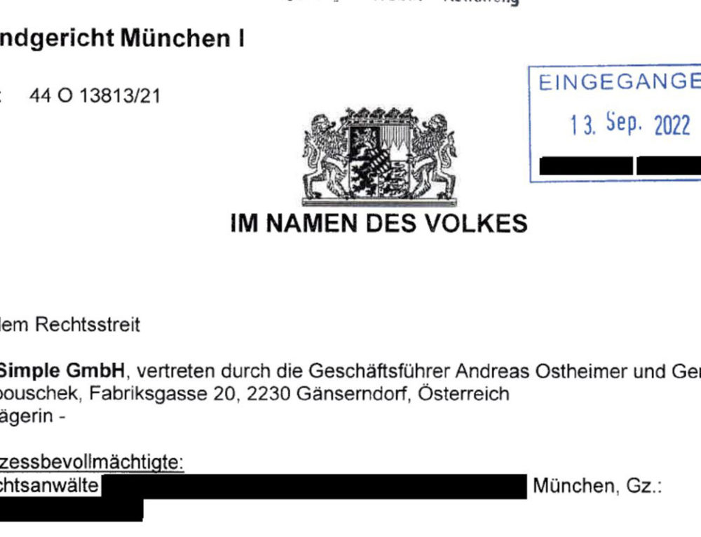 AdSimple wehrt negative Feststellungsklage erfolgreich ab